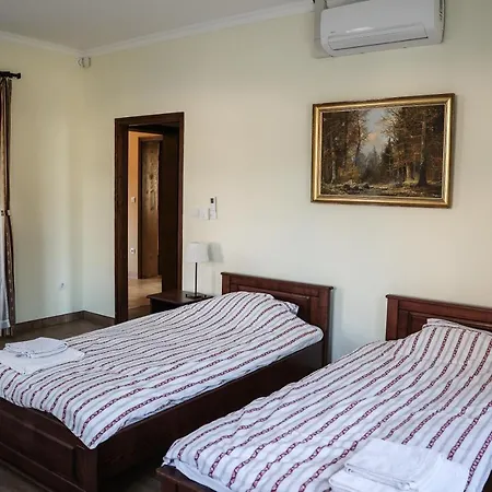 Vaddiszno Apartman Jakuzzis Vendeghaz *